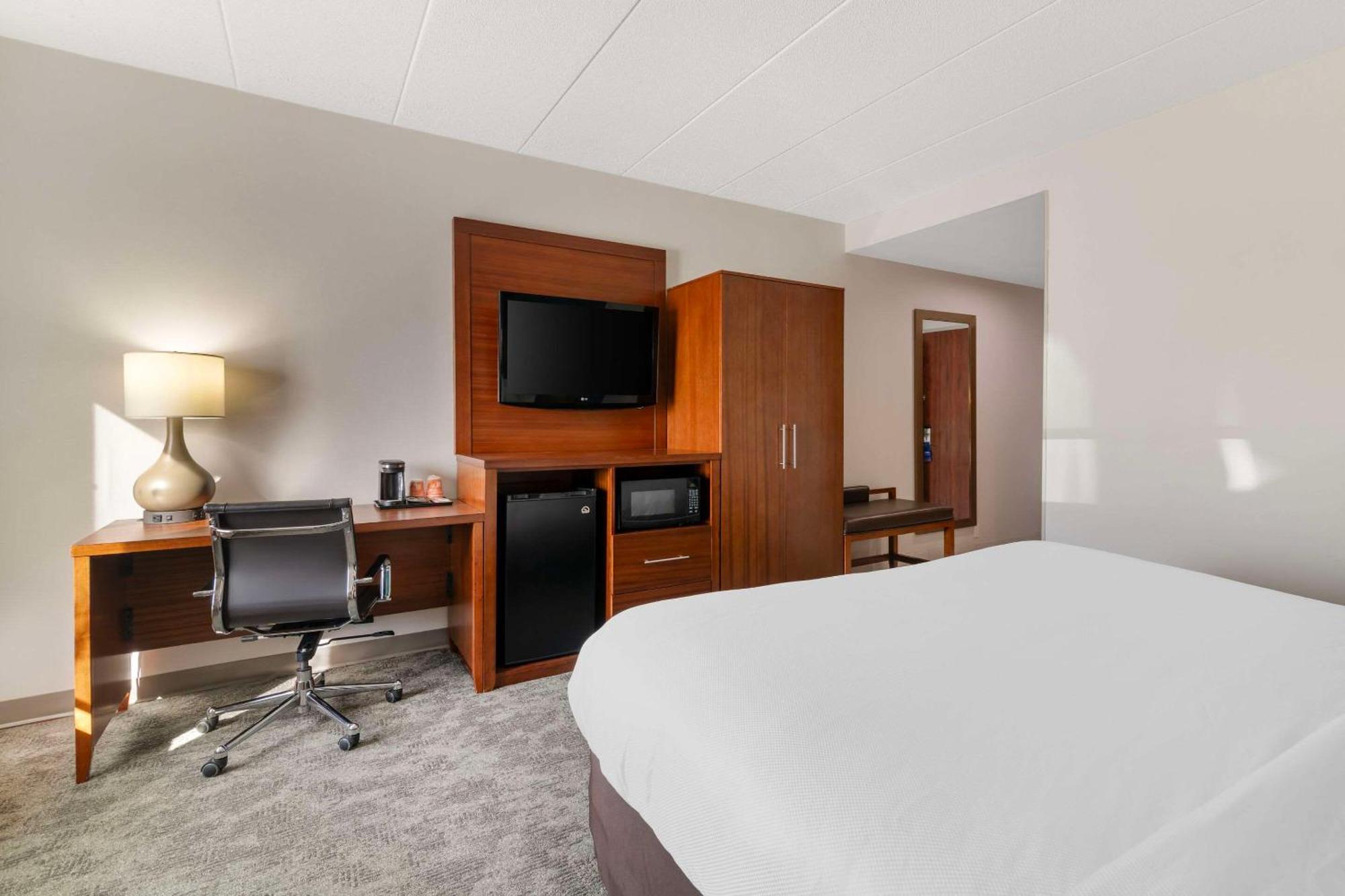 Comfort Inn Airport Manchester Eksteriør bilde